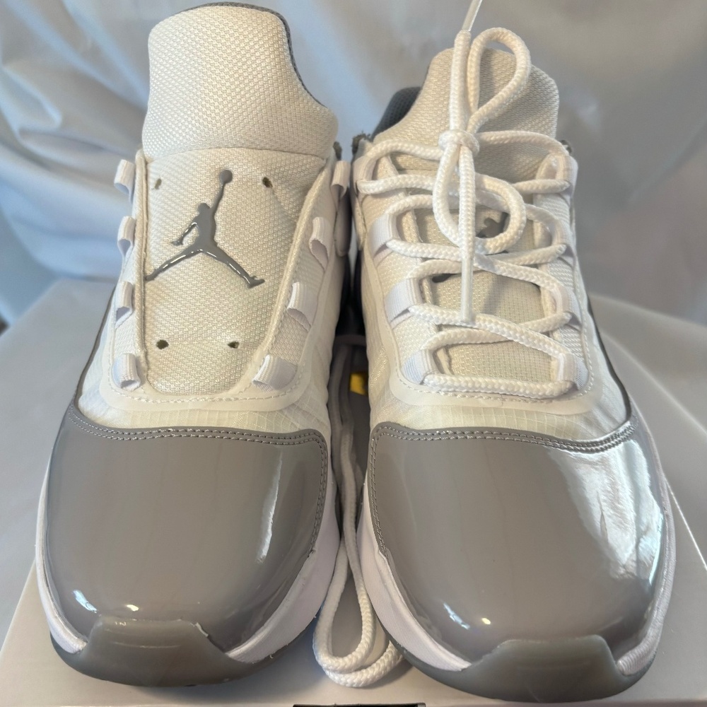 Nike - Jordan 11 CMFT Low